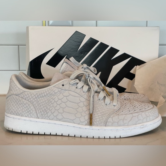 Promo sample Air Jordan 1 Retro Off White Low Snakeskin Size 11 Nike Rare 2017 - Picture 9 of 12